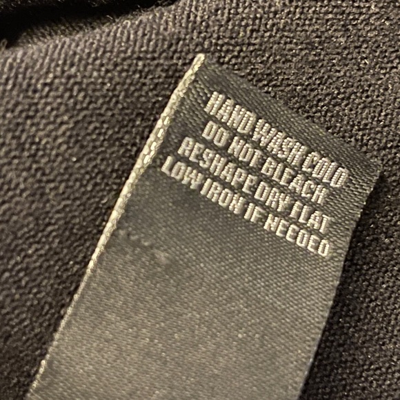 Elegant Stunning Pearl Beaded cardigan - Picture 6 of 10